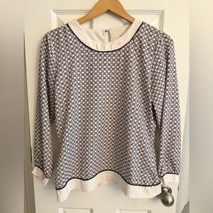 Women's Geometric Print Top - Black and White